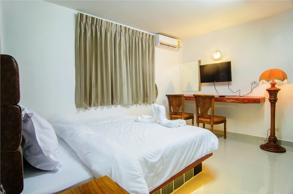 Khunsri Resort Art Boutique Hotel Pattaya Oda fotoğraf
